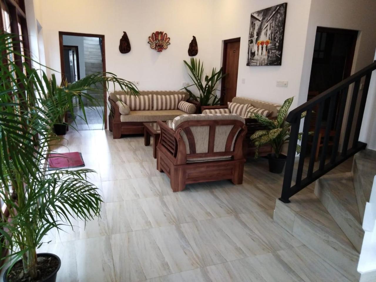Lija Residence Negombo Kültér fotó
