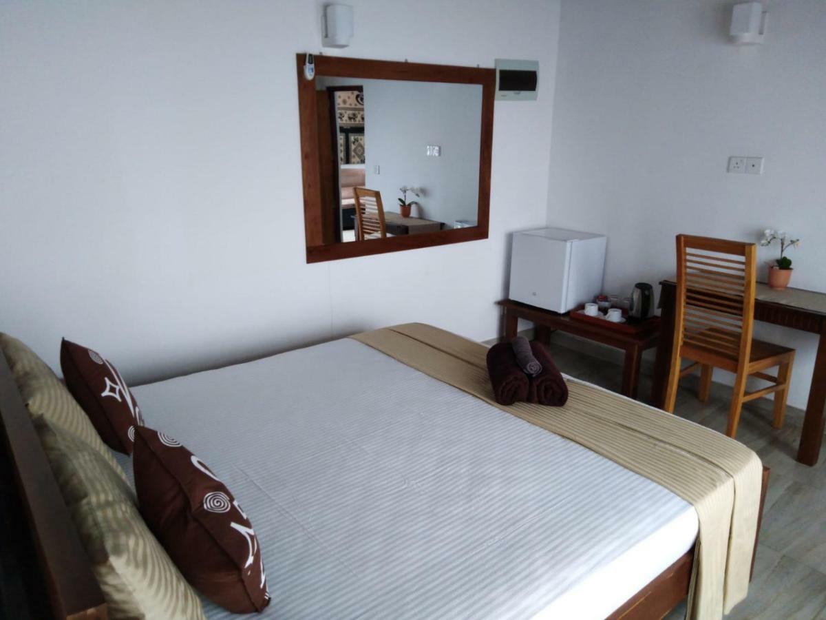 Lija Residence Negombo Kültér fotó